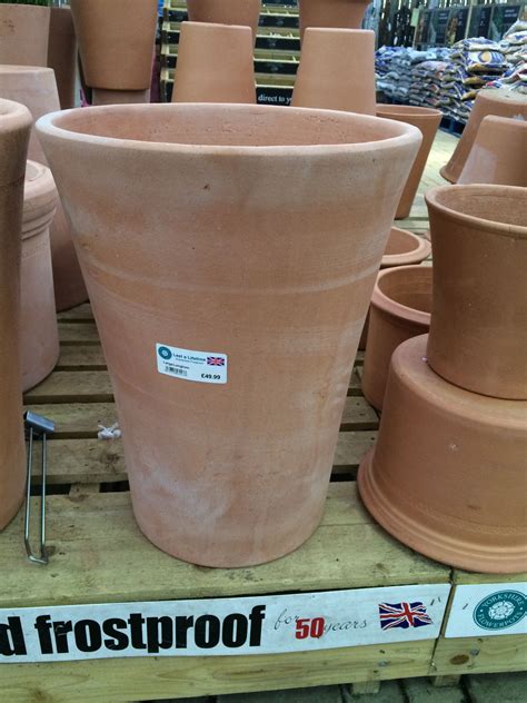 What kind of planter goes in a window box? Terracotta planter | Terracotta planter, Planters, Frostproof