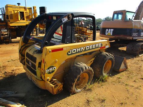 Skid steers, also called skid loaders or generically bobcats after a major brand, are an invaluable tool for construction, landscaping, agricultural work moreover, they spread the weight of the machine out over a wider area, but it's important to note that tracked models often weigh more than wheeled. JOHN DEERE 250 SKID STEER LOADER, VIN/SN:351291 - CANOPY ...