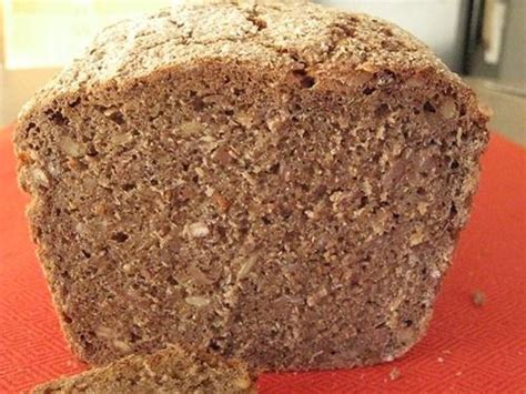 In germany, the further south you go, the less rye is in the bread, so this would be a bread you might find in bavaria or swabia. Wholegrain Bread German Rye : 100% Whole Grain German Rye ...