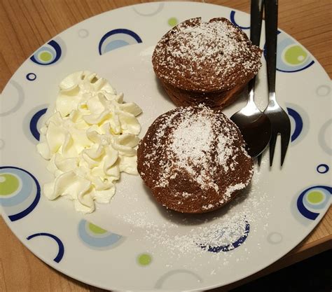 We did not find results for: Schokoladenkuchen mit flüssigem Kern à la Italia (Rezept ...