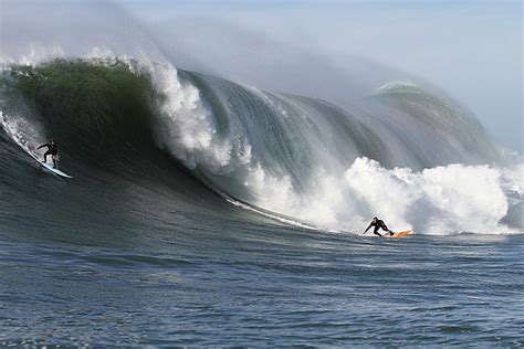 297 mavericks surf premium high res photos. Mavericks Surf Competition Next Tuesday?: SFist