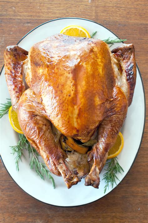 Find out some of ree's most delicious dessert recipes and learn how to make them from the comfort of your own home. Ree Drummond Recipes Baked Turkey : How To Make Pumpkin ...