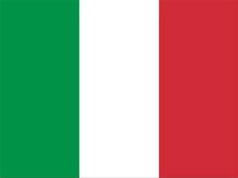 Unter anderem kommt die hymne vor. italienische Hymne - anthem of Italy - hyme italien - YouTube