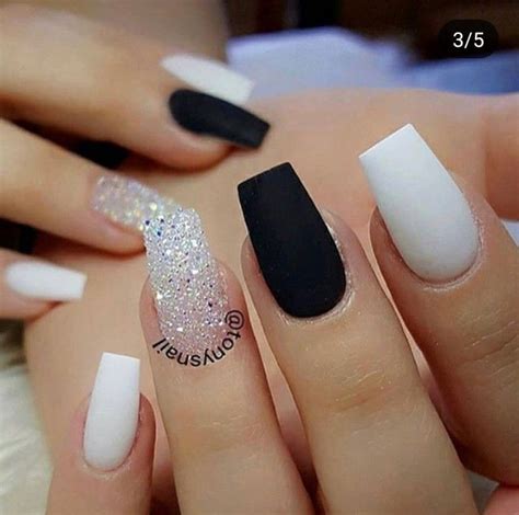 Uñas acrilicas naturales , uñas acrilicas 2018 , uñas acrilicas negras. Pin de Yilianny Villalobos en Nails | Manicura de uñas ...