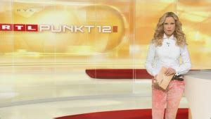 Nach dem abitur studiert die spätere fernsehmoderatorin zunächst germanistik und. HC-BB-International • Thema anzeigen - Katja Burkard @ Punkt 12 RTL 16.07.2012 x 58