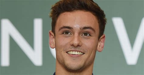 Olympic champion tom daley was spotted knitting in the stands during the final of the olympic women's 3m springboard final.daley, 27, won his first ol. Tom Daley says knitting is improving his diving - Plymouth ...