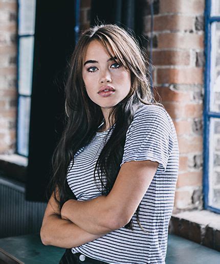 Isamaya French Opens Makeup Bag And Shares Beauty Tips ...