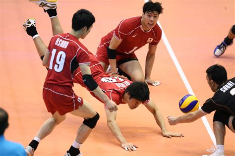 I know it is said that a libero can't be captain because the captain needs to be on court at all times, but what about kuroo? Japan stun Iran on their home soil to reign supreme in ...