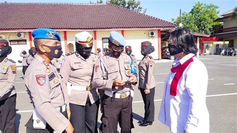 Kerjakan tugas halaman 68 tugas seni budaya. Kerjakan Tugas Halaman 68 Tugas Seni Budaya : 44+ Jawaban ...