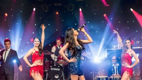 If you are planning a dinner party and looking for some entertainment ideas, have a look at my top 10 list of some of the best entertainment around hampshire and the home counties. After Dinner Entertainment Ideas - Alpamayo Entertainment