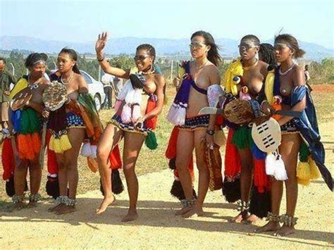 Its always good to have a shoulder to. Culture; Unclad Reed Dance In Swaziland Pics - Culture ...