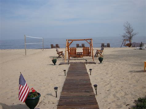 Maybe you would like to learn more about one of these? Tawas Cabins: Young's Getaway Sandy Beach Cabins