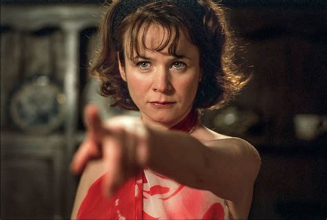 Emily margaret watson obe (born 14 january 1967 in islington, london) is a british actress. Emily watson by Liv M on Emily watson | Emily, Islington