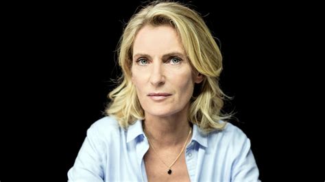 Im ard tatort ermittelt sie als kommissarin charlotte lindholm. Maria Furtwängler über den neuen "Tatort" und den Diskurs ...