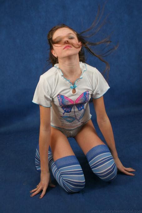 Check spelling or type a new query. FF-Models Sandra Orlow Set 123