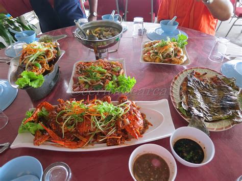 6.741 resep ikan bakar ala rumahan yang mudah dan enak dari komunitas memasak terbesar dunia! Cerita Bearcat: D'Seafood Paradise, Teluk Tempoyak