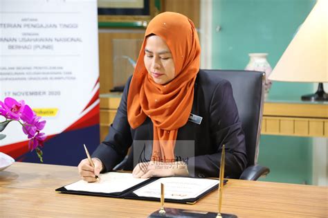 Dalam sistem tersebut ada memaparkan baki pinjaman terkini anda, tunggakan, ansuran bulanan dan setiap transaksi bayaran balik anda. Kementerian Pengajian Tinggi memberi impak besar kepada ...