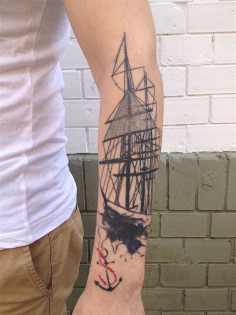 Watercolor tattoos thus stand out against most other tattoo styles, which tend to boast strong, dark lines. Télécharger Dessin Tatouage Bateau