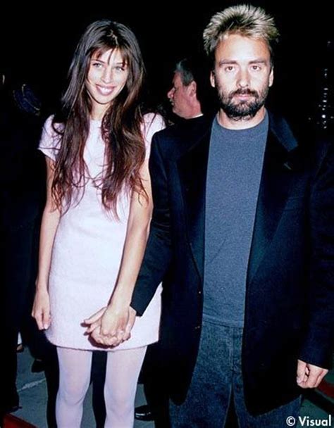Maïwenn is of mixed breton, vietnamese, french and algerian descent. Avec Luc Besson - Qui est vraiment Maïwenn ? - Elle