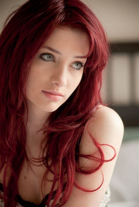 Red shows up a lot when it comes to the heroes thus it conveys that the heroes are people of action as well (regardless of exactly how the heroism is finally, blizzard's father, john, is transformed into a dark red dragon when he is pulled into the. Dark red long hair - 18 mnemonics to know! | Hair Style ...