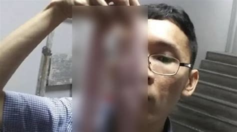 Maybe you would like to learn more about one of these? Lelaki didenda pos gambar cium seluar dalam wanita di Instagram - Rancak TV