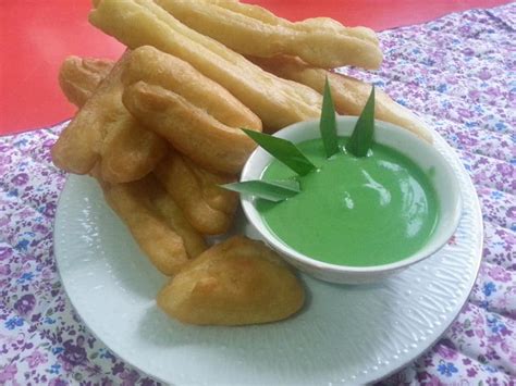 981 likes · 1 talking about this. Resepi Kuih Cakoi Lembut dan Sos Manis Pandan | Iluminasi