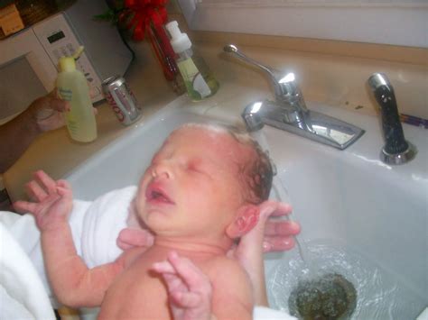 This is the most important rule of newborn circumcision care: The Diehl Family: Griffin's 1st Bath at Home!