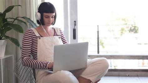 If you're a uk student, you don't need to pay interest on arranged overdrafts up to £3,000. Student bank account | Student Additions Account | Barclays