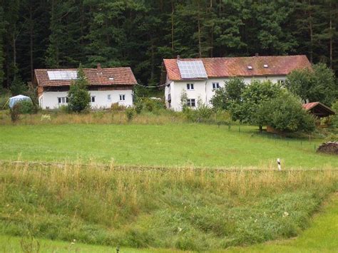 8 häuser zum kauf in osterhofen auf immobilo.de ✓ egal ob reihenhaus, einfamilienhaus oder stadtvilla ✓ mit immobilo.de das traumhaus finden und kaufen! Immobilien Kleinanzeigen in Osterhofen