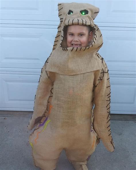 Simple diy oogie boogie costume for any age. DIY Oogie Boogie Costume | Oogie boogie costume, Family costumes, Oogie boogie