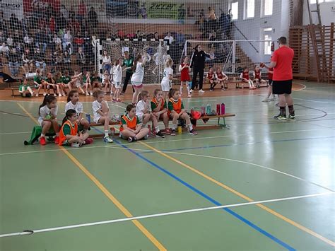 Concordance gymnastics department of győr handball club) is a hungarian women's handball club from győr. Győri Audi ETO KC