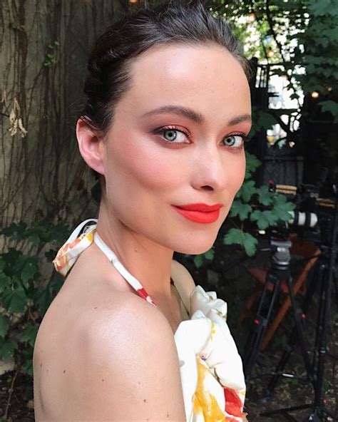 Her big toes are bent, but i still giver four stars where others. Pin by Makeup Matters on Makeup Looks | Olivia wilde ...