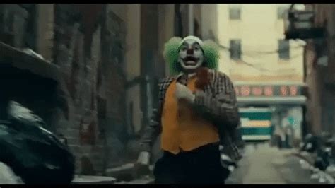 This revisionist take on the popular dc villain is filled with character quotes that get inside his dark and twisted mind. La película 'Joker' será para adultos y garantizan ...