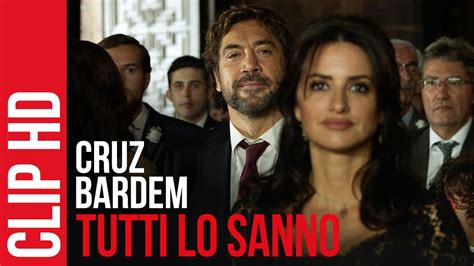 Il film tutti lo sanno, di asghar farhadi, con penélope cruz, javier bardem e ricardo darín tra giallo e dramma familiare, esplora come i segreti, i pettegolezzi e le incomprensioni non possano rimanere sepolti, ma che prima o poi, vadano affrontati e rivelati. Tutti Lo Sanno - Clip 2 - YouTube