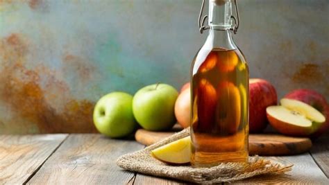 Tak hanya itu, cuka apel juga disebut bisa untuk turunkan berat badan, loh! Cuka Apel Apakah Manjur Menurunkan Berat Badan?