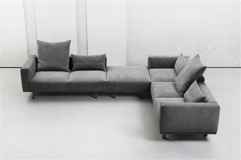 Binario (feminine singular binaria, masculine plural binari, feminine plural binarie). Binario modular sofa & Designermöbel | Architonic