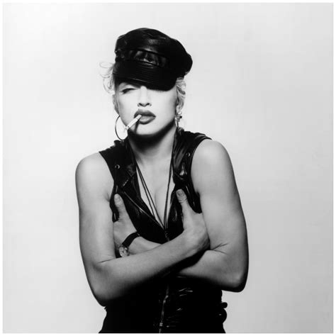 Скачай madonna madonna 90's megamix и madonna vogue зарубежные песни 90 х. Madonna | © Pleasurephoto Room