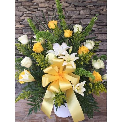 Keep it simple and follow some basic guidelines. Irish Wake | Loving Memory Flowers