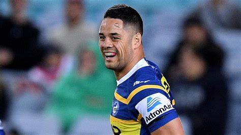 121kg wrecking ball's epic 60m solo try; NRL 2018 news, Jarryd Hayne contract, Dragons, Eels