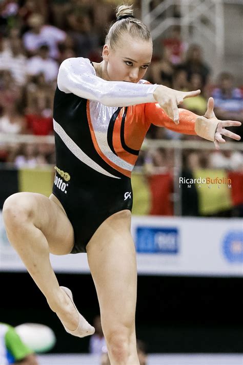 Lieke wevers (24) elite gymnast from the netherlands. Lieke Wevers (Leeuwarden, 17 september 1991) is een ...