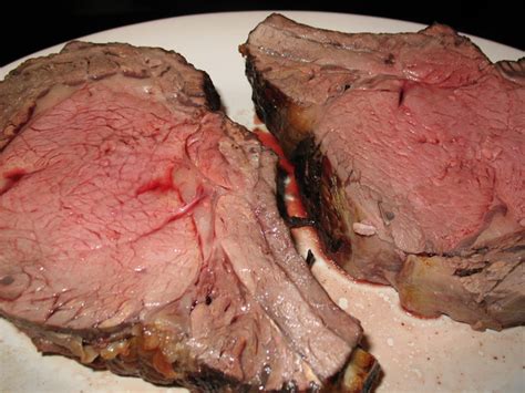 The generous marbling and after making the perfect prime rib roast recipe for the holidays, you will never go back to turkey approximate prime rib cooking time per pound until internal temperature reaches 120 degrees f Slow Roasted Prime Rib Recipes At 250 Degrees / Prime Rib ...