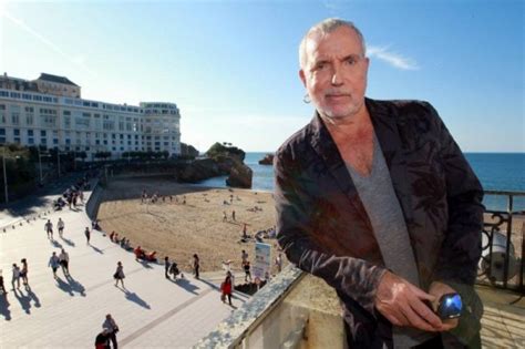 Sur son compte, ses proches écrivent : Quelques photos de Bernard Lavilliers au 24e Festival Biarritz Amerique, octobre 2015 - blog fan ...
