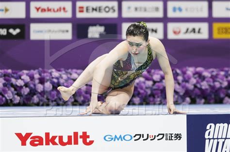 2017年4月29日、日本選手権において、フリーコンビネーションで、女子選手8人に交じって男子選手1人が史上初めて出場した 。 脚注  編集  ^ シンクロの名称変更＝アーティスティックスイミングに－fina PHOTO KISHIMOTO CORPORATION