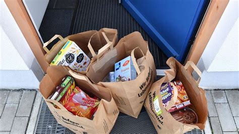 Als kunde bestimmen sie, wann ihre sendung beim empfänger ankommen soll. Ostern: Überblick, wann Lieferdienste die Flink, Picnic ...