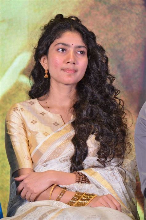 #sai pallavi #saipallavi #bollywood #tollywood #film #fashion #saree photos #saree fashion. Actress Sai Pallavi In White Saree at NGK Audio Launch ...