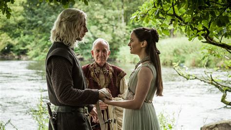Check spelling or type a new query. "Game of Thrones" Fans Think Rhaegar Targaryen's Wig Was ...