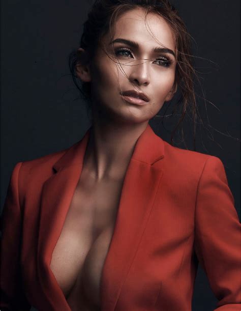 Jennylyn anne pineda mercado is a filipina actress, singer, and songwriter. Jennylyn Mercado - FHM Magazine Philippines January 2016 ...