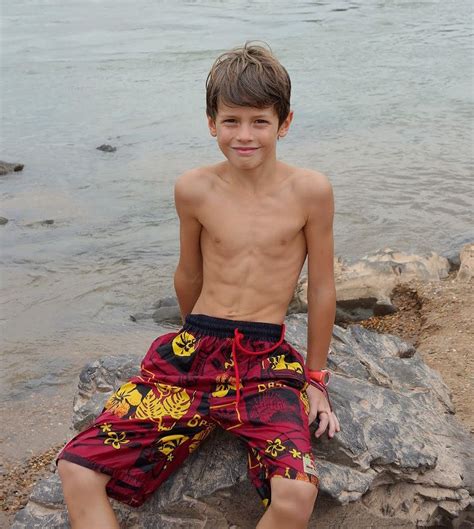 • обновлено 6 дней назад. photography-blog | Boys swimwear, Preteens boys, Beauty of boys