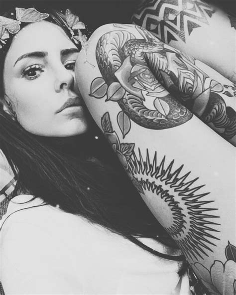 Voy a ser una vieja con tatuajes, ¿qué voy a hacer? ☁️☁️☁️☁️ | Candelaria tinelli