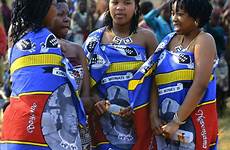 african culture zulu girls women umhlanga swaziland dance reed swazi traditional attire dresses africa attend clothes tribes south celebration wedding